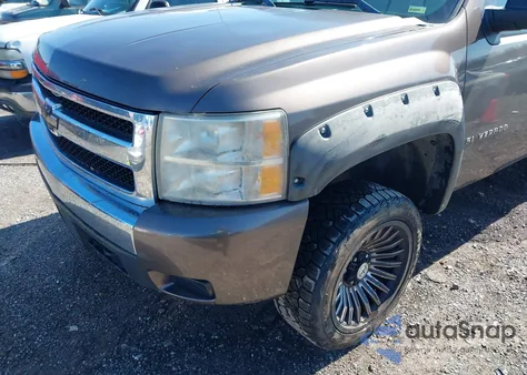 2007 Chevrolet Silverado K1500 Crew Cab from USA, damaged, VIN 2GCEK13C671625576